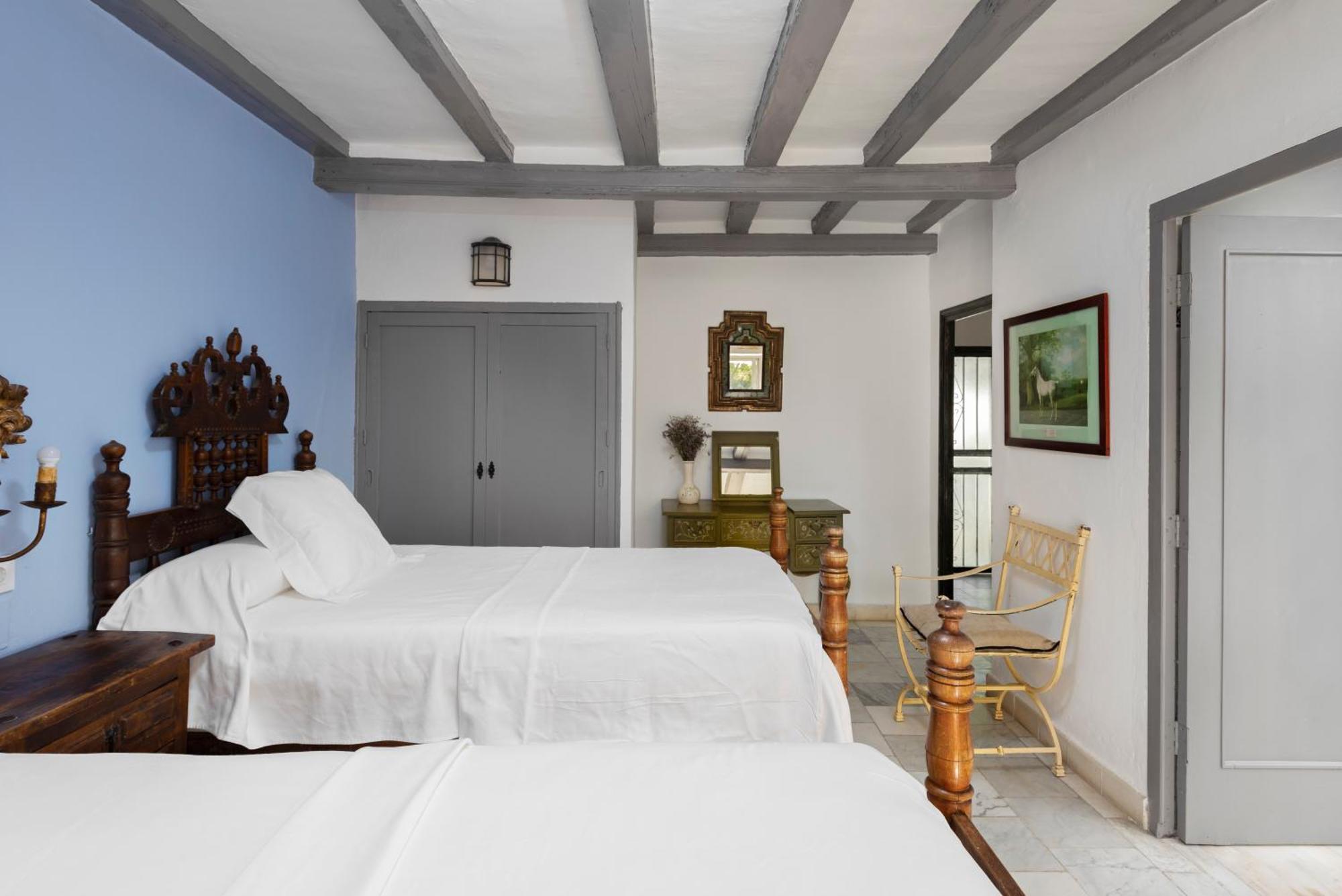 Suites Cortijo Fontanilla Кониль-де-ла-Фронтера Экстерьер фото